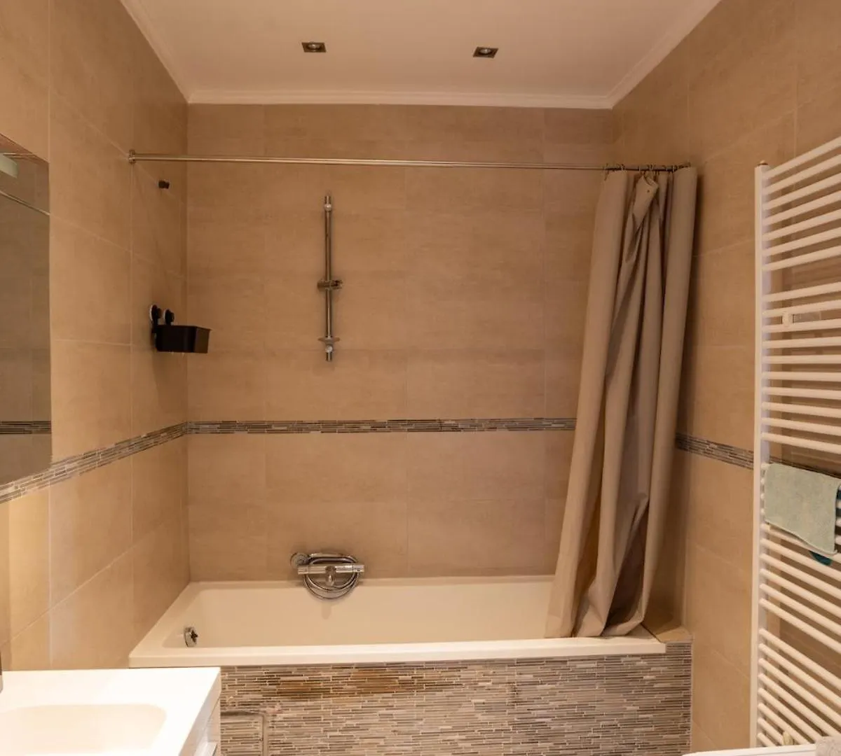 Cozy And Luxurious Apartment In Brussels, Laeken 0*, Brusel Belgie